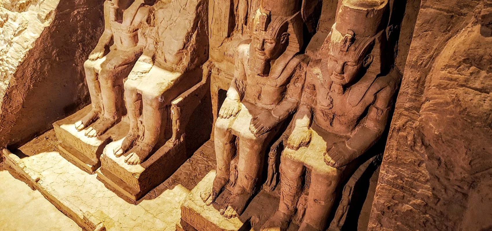 abu-simbel-4862713_1280