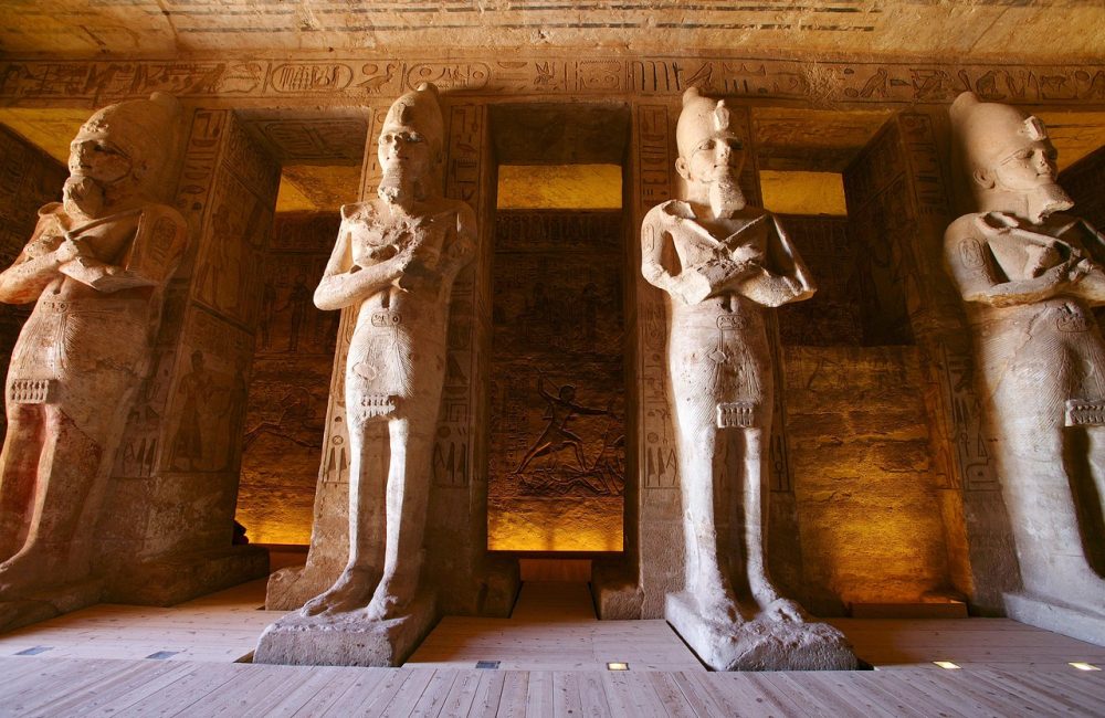 abu-simbel-6165439_1280