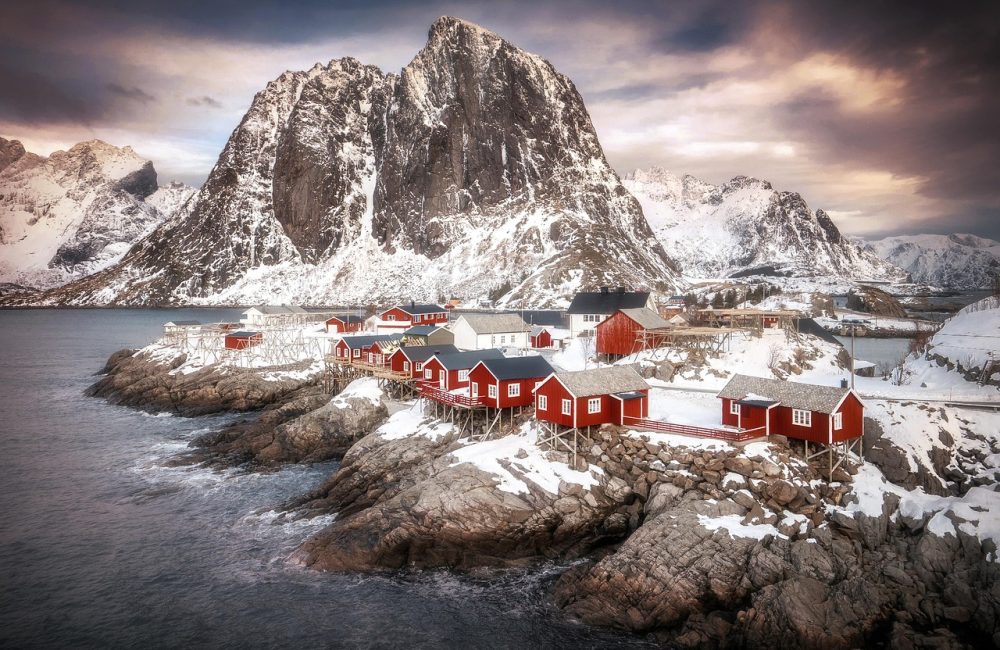 lofoten-islands-7997348_1280
