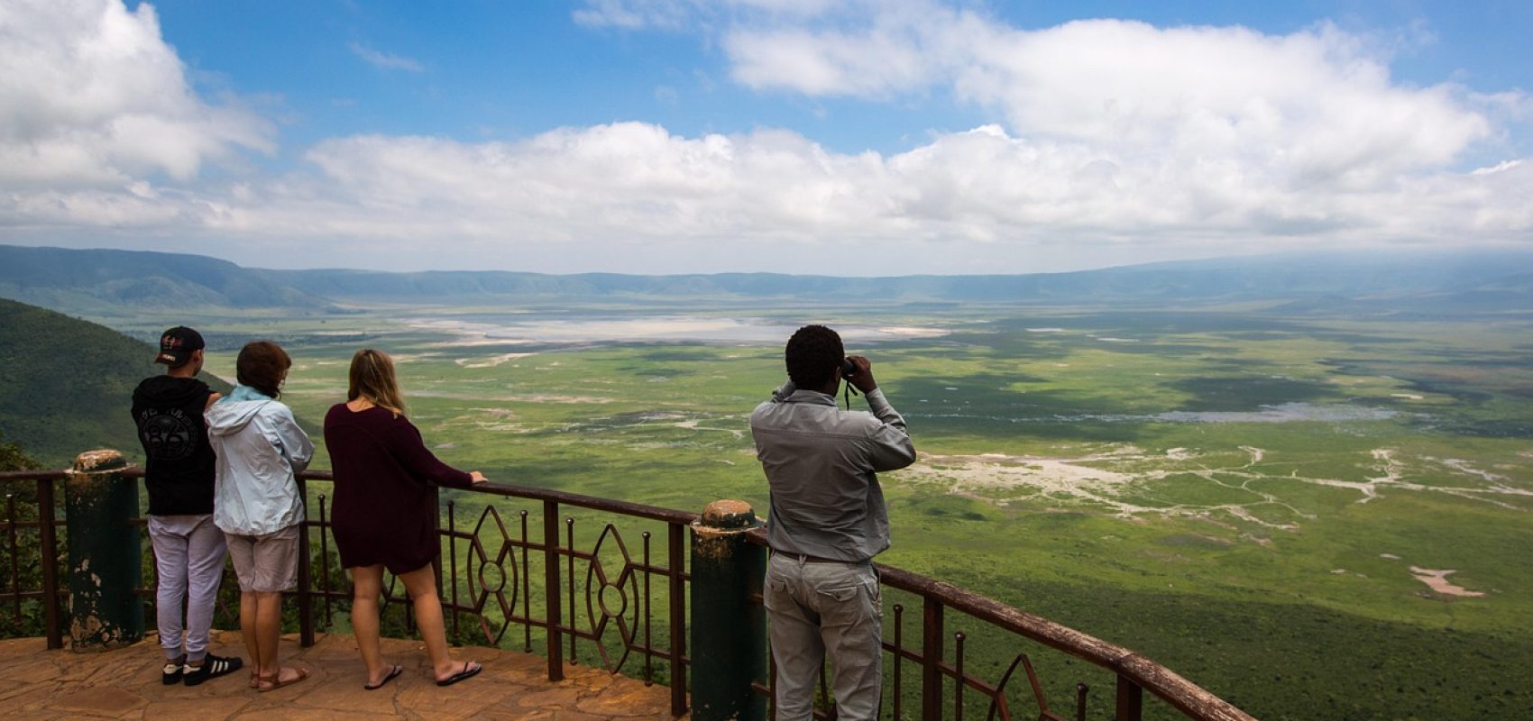 ngorongoro-crater-2735622_1280