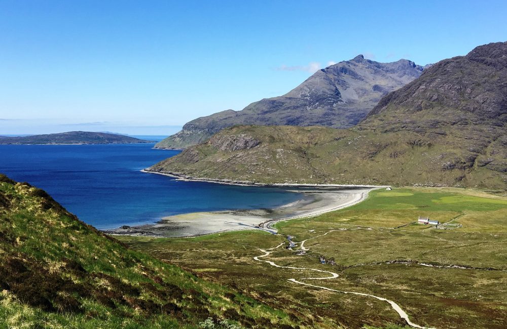 scotland-2141117_1920