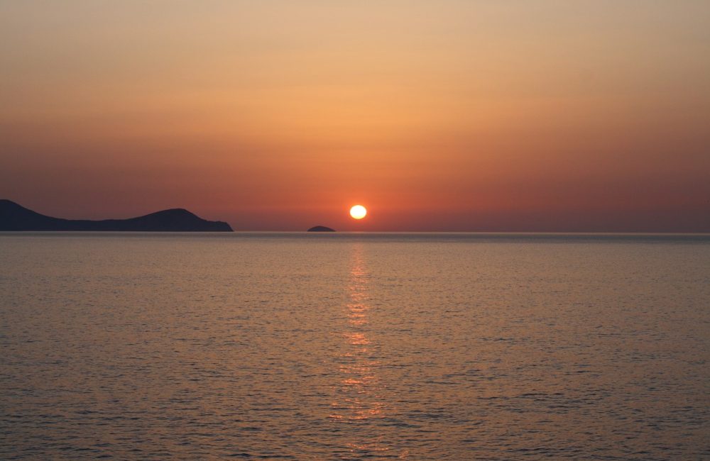 sunrise-3533185_1280