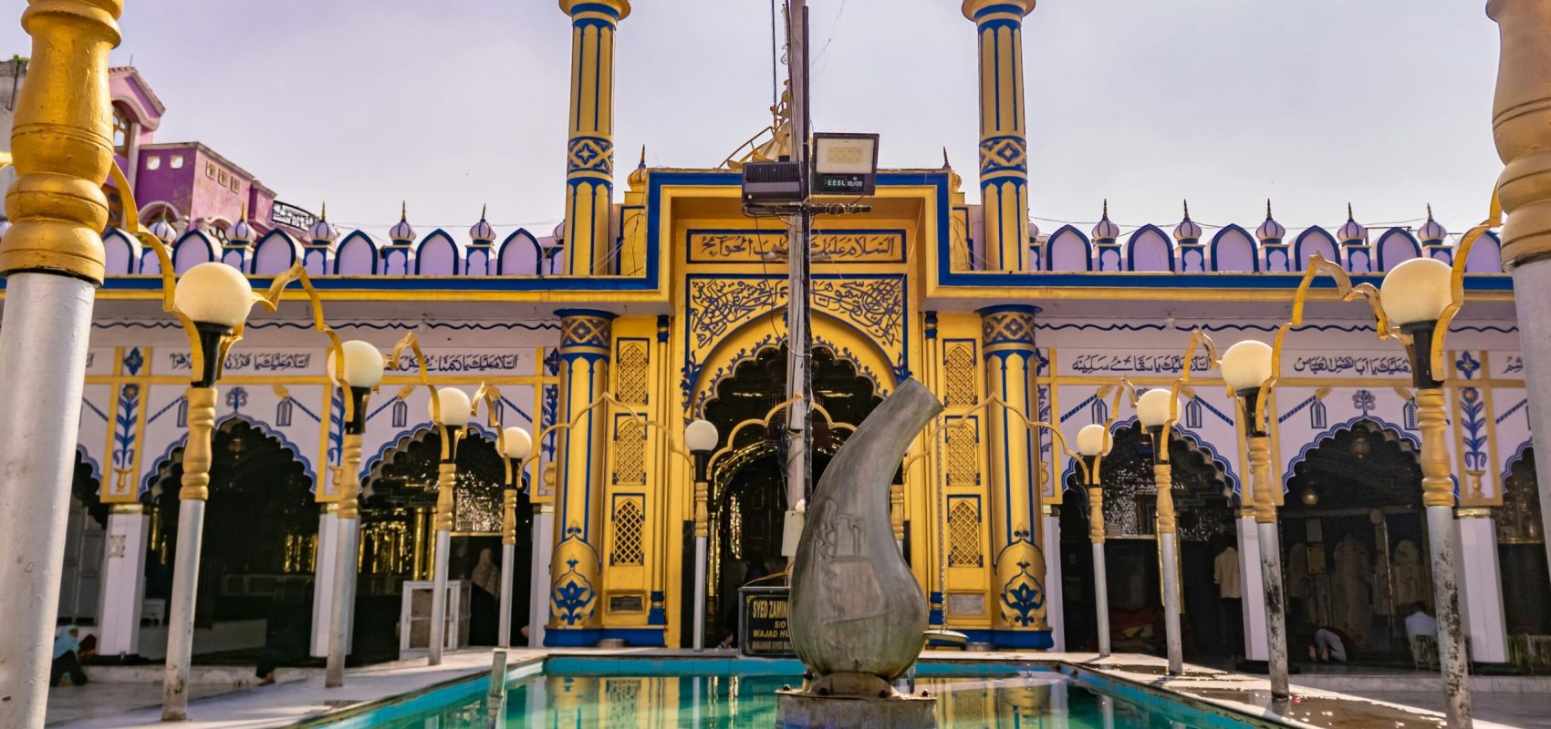 syed-nadeem-aGqTOuOkSXM-unsplash (1)