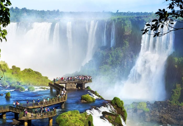 waterfall-6356466_1280